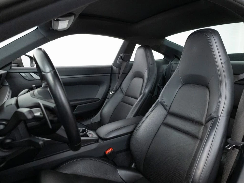 2023 Porsche 992 Carrera 4S - Image 4 of 31