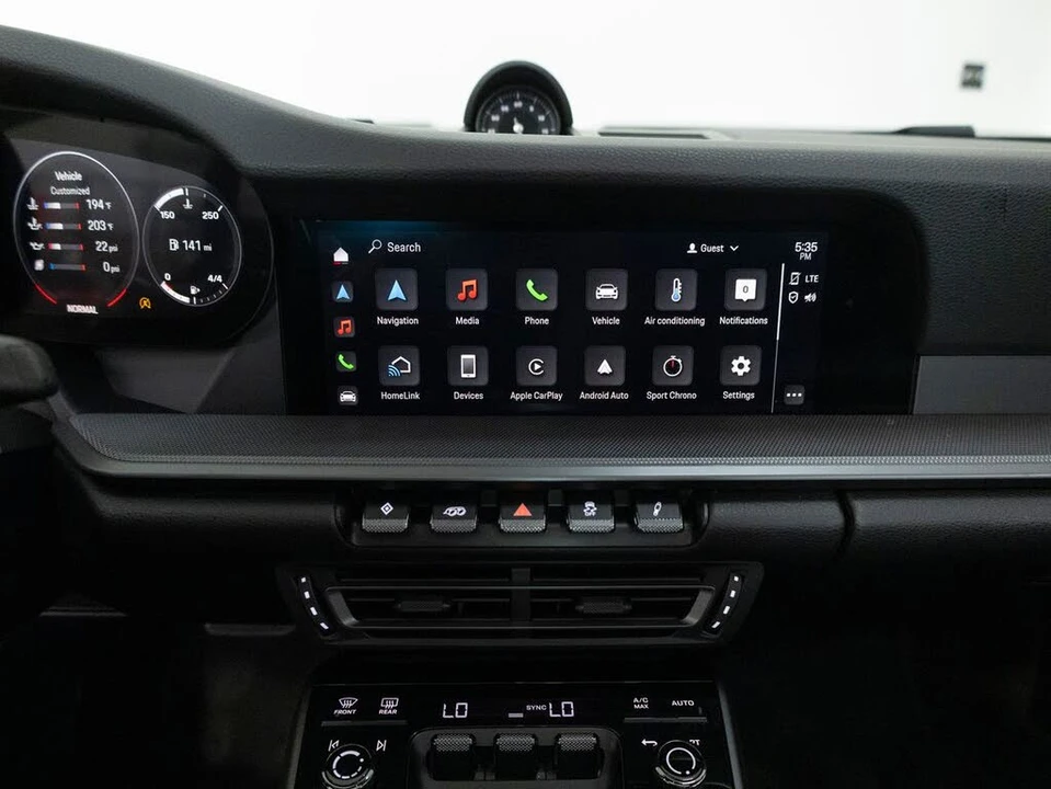 2023 Porsche 992 Carrera 4S - Image 17 of 31