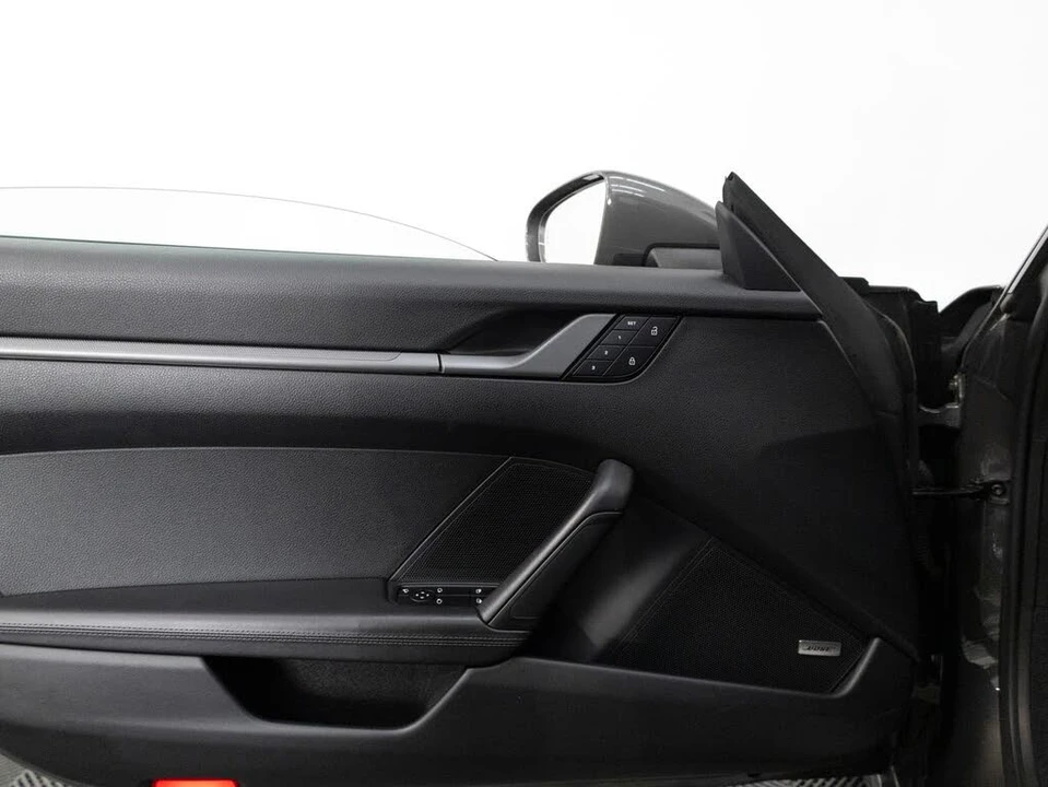 2023 Porsche 992 Carrera 4S - Image 26 of 31