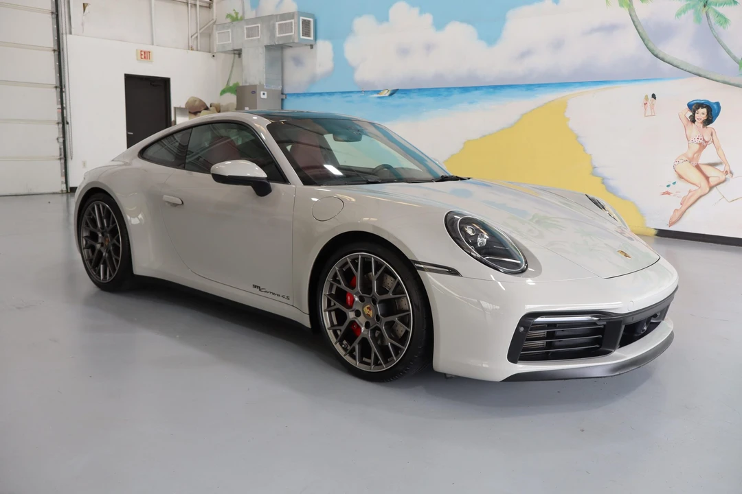 2023 Porsche 992 Carrera 4S - Image 6 of 31