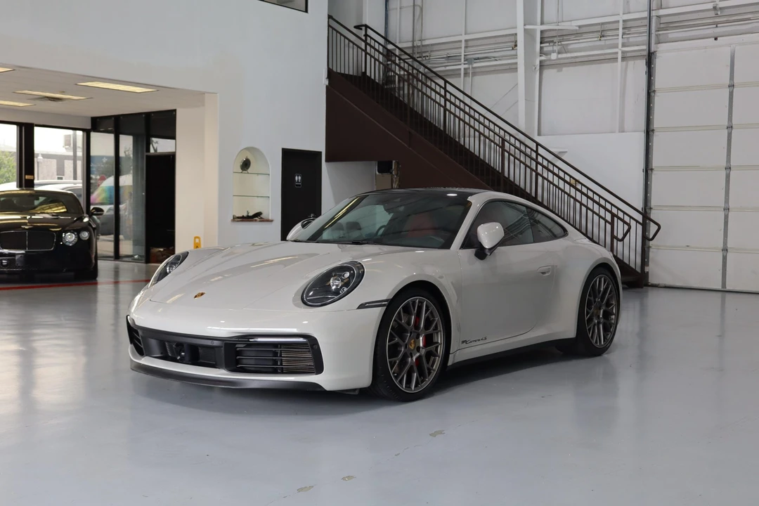 2023 Porsche 992 Carrera 4S - Image 2 of 31