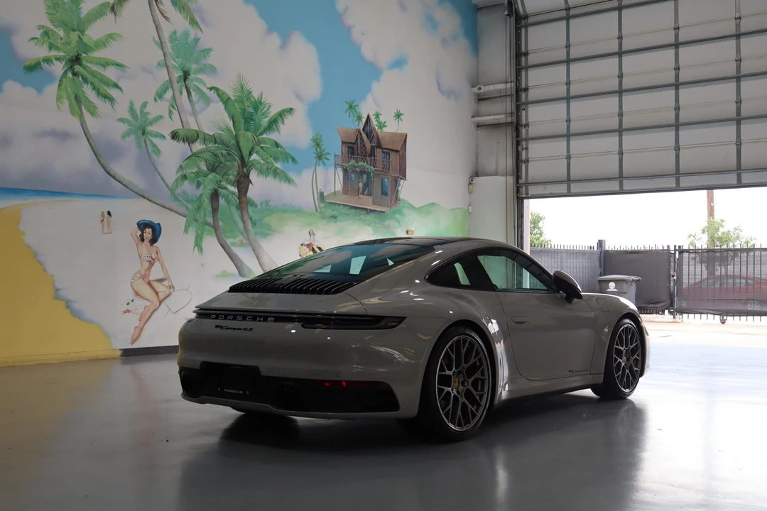 2023 Porsche 992 Carrera 4S - Image 8 of 31