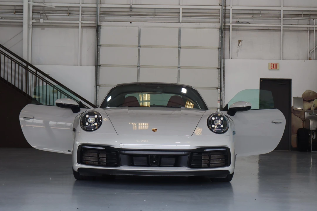 2023 Porsche 992 Carrera 4S - Image 14 of 31