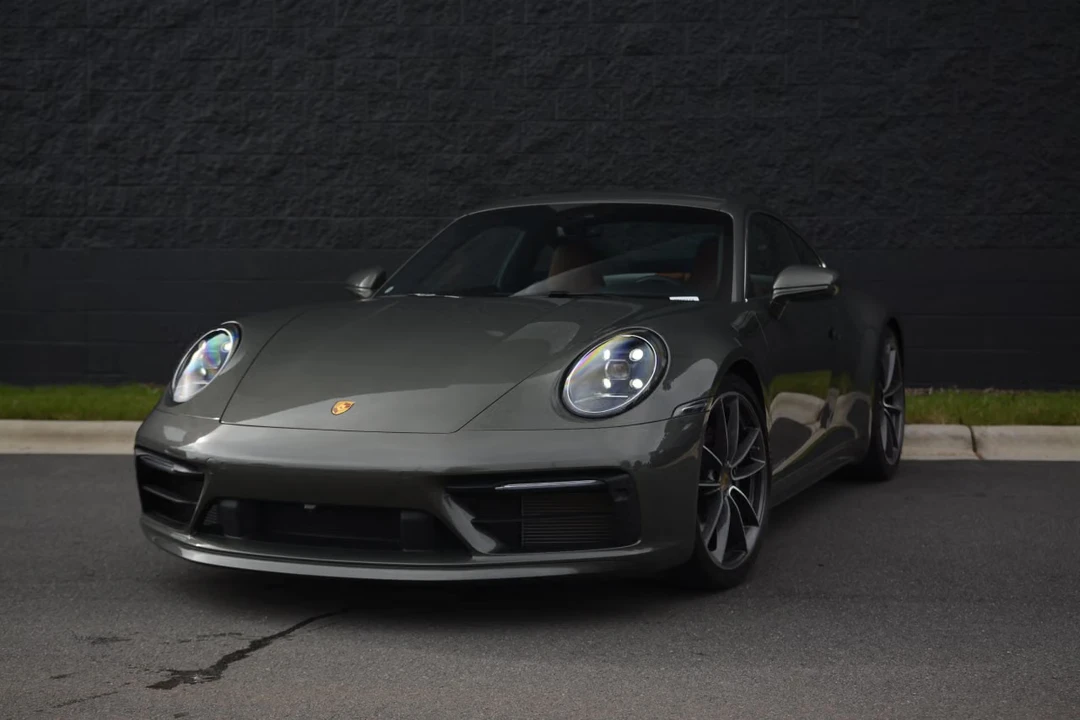 2023 Porsche 992 Carrera 4S - Image 4 of 31