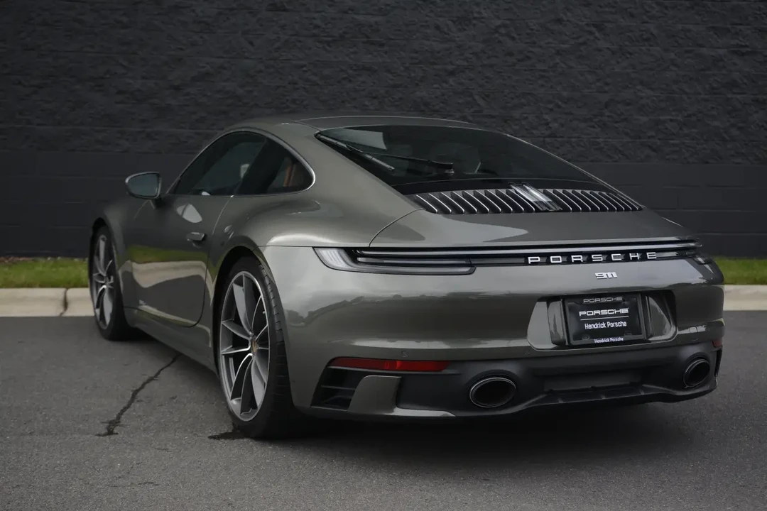 2023 Porsche 992 Carrera 4S - Image 24 of 31