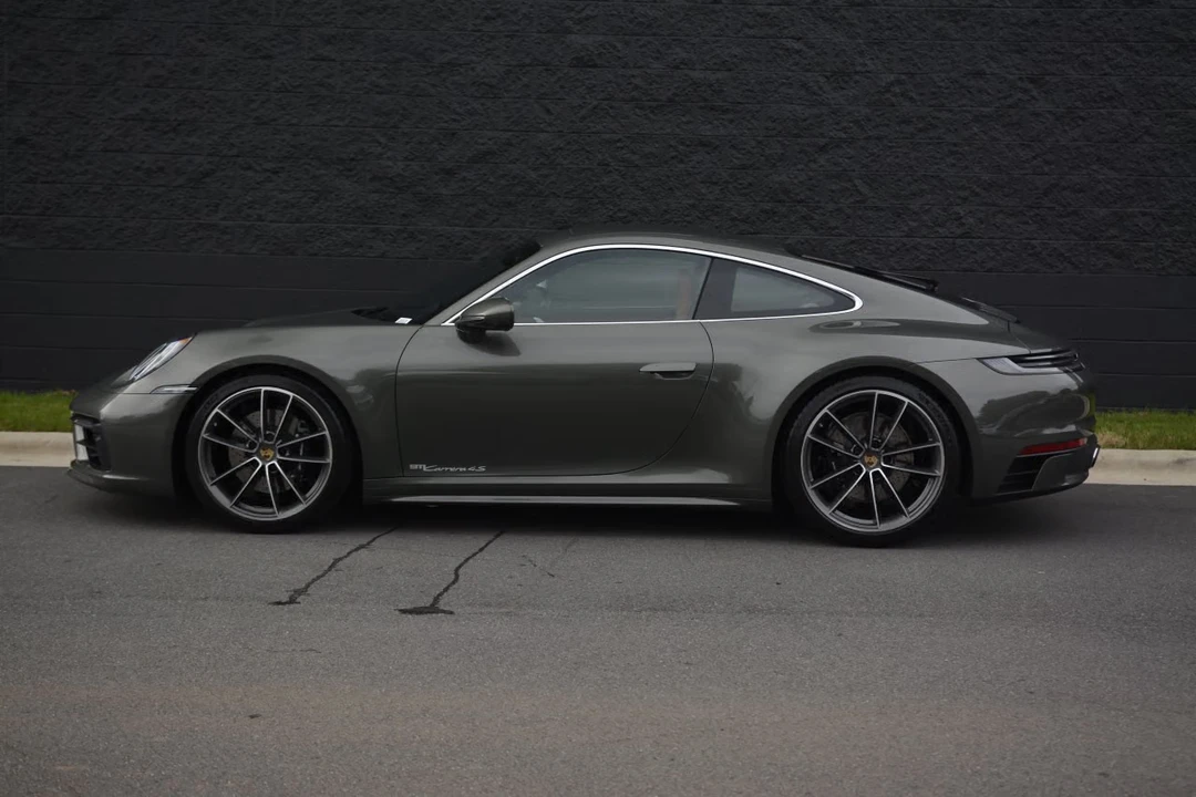 2023 Porsche 992 Carrera 4S - Image 12 of 31