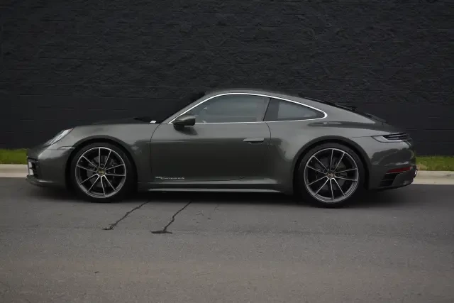 2023 Porsche 992 Carrera 4S - Image 14 of 31