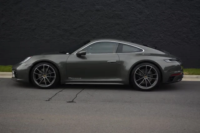 2023 Porsche 992 Carrera 4S - Image 10 of 31