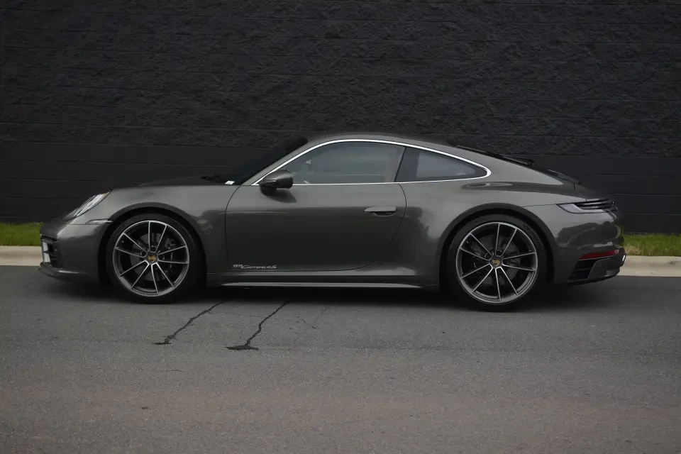 2023 Porsche 992 Carrera 4S - Image 15 of 31