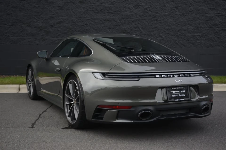 2023 Porsche 992 Carrera 4S - Image 19 of 31