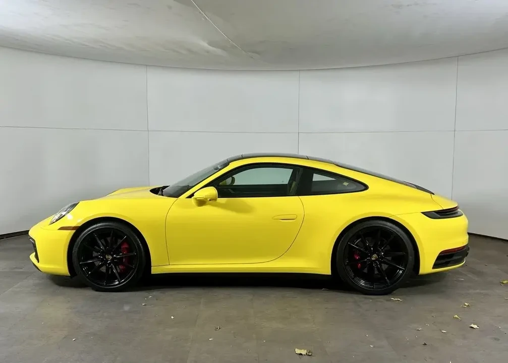 2023 Porsche 992 Carrera 4S - Image 4 of 12