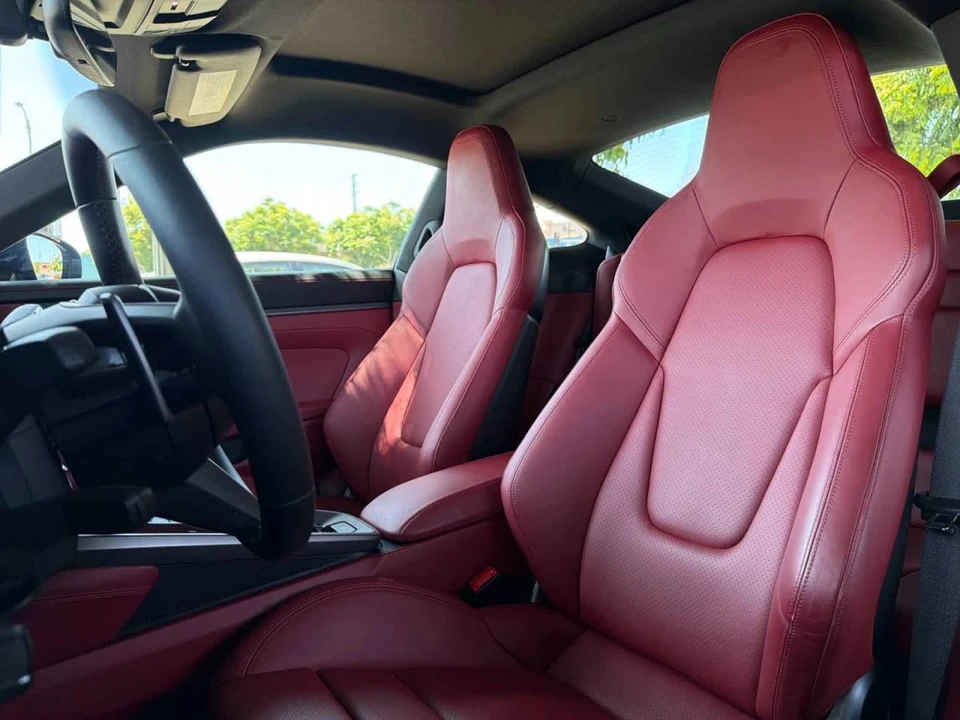 2023 Porsche 992 Carrera 4S - Image 5 of 5