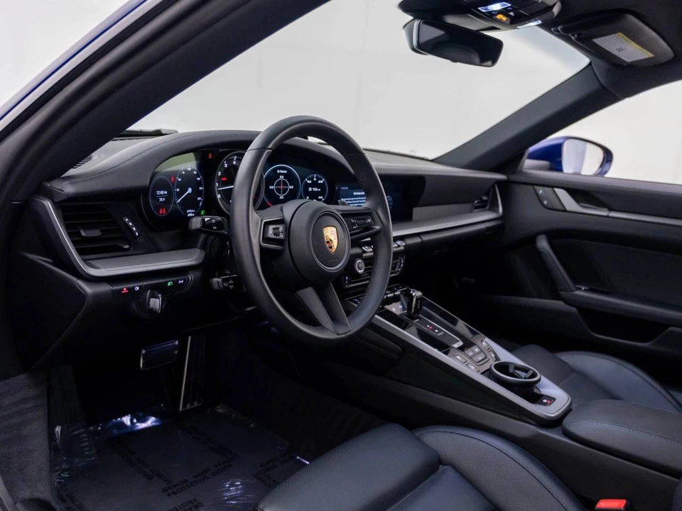 2023 Porsche 992 Carrera 4S - Image 4 of 5