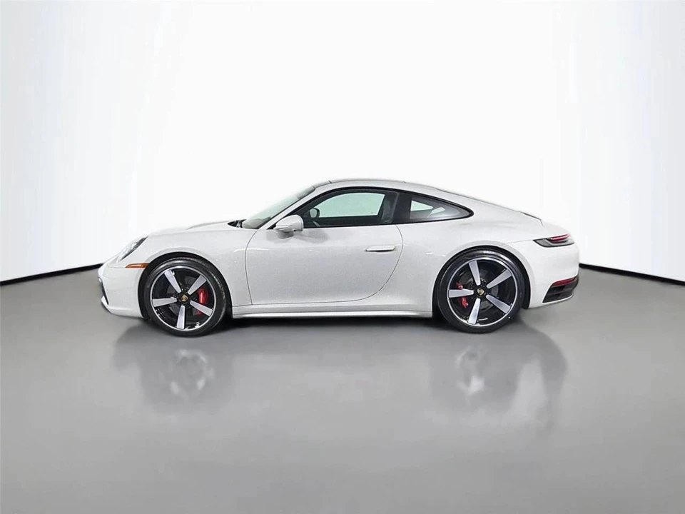 2023 Porsche 992 Carrera 4S - Image 2 of 5