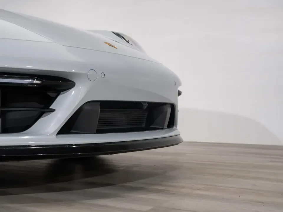 2023 Porsche 992 Carrera 4S - Image 5 of 20