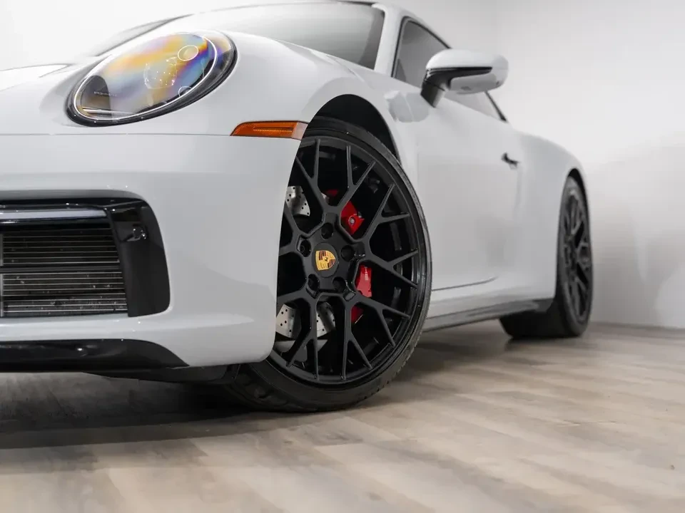 2023 Porsche 992 Carrera 4S - Image 7 of 20