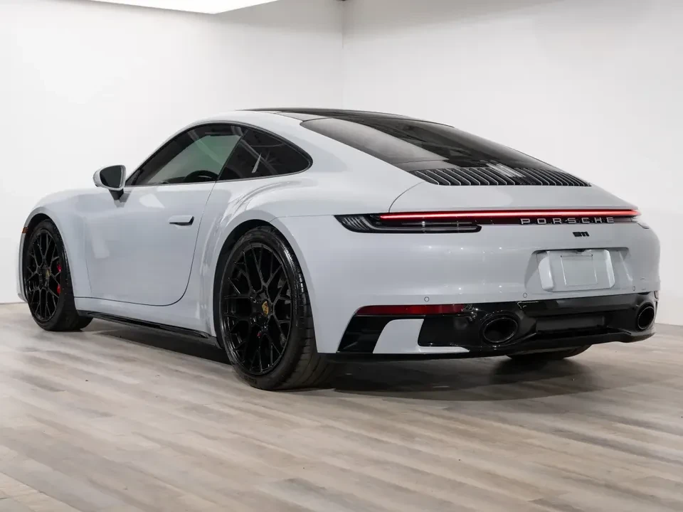 2023 Porsche 992 Carrera 4S - Image 8 of 16