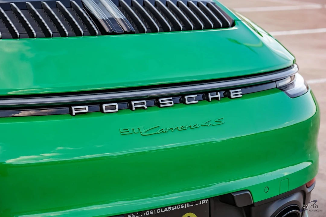 2023 Porsche 992 Carrera 4S - Image 15 of 31