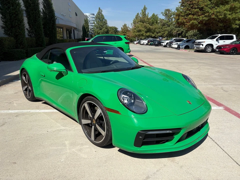 2023 Porsche 992 Carrera 4S - Image 3 of 8