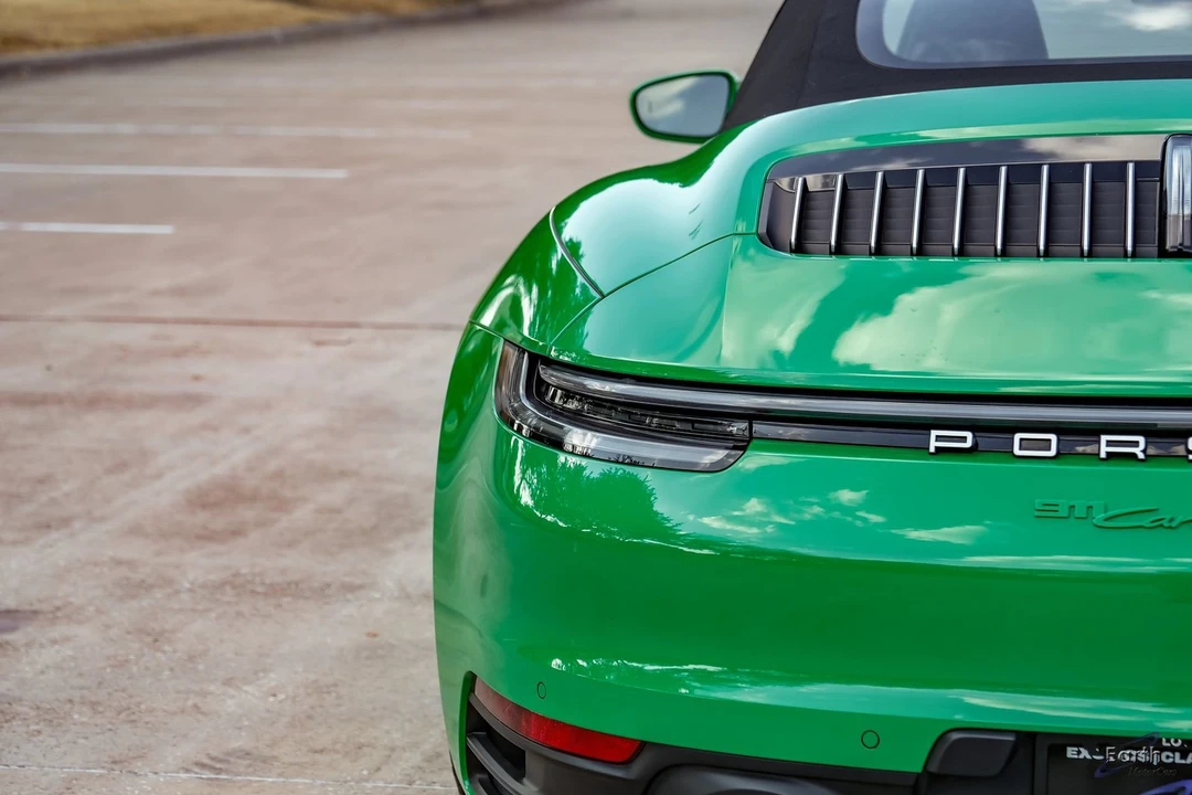 2023 Porsche 992 Carrera 4S - Image 14 of 31