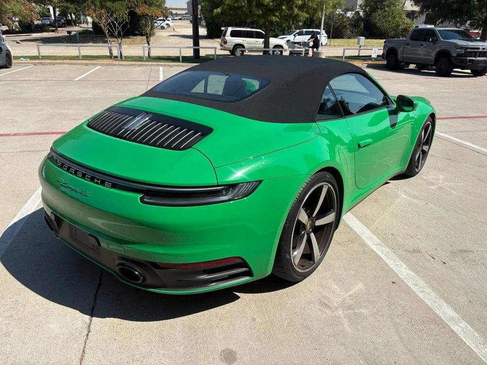 2023 Porsche 992 Carrera 4S - Image 4 of 8