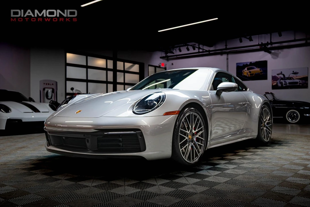 2023 Porsche 992 Carrera 4S - Image 7 of 12