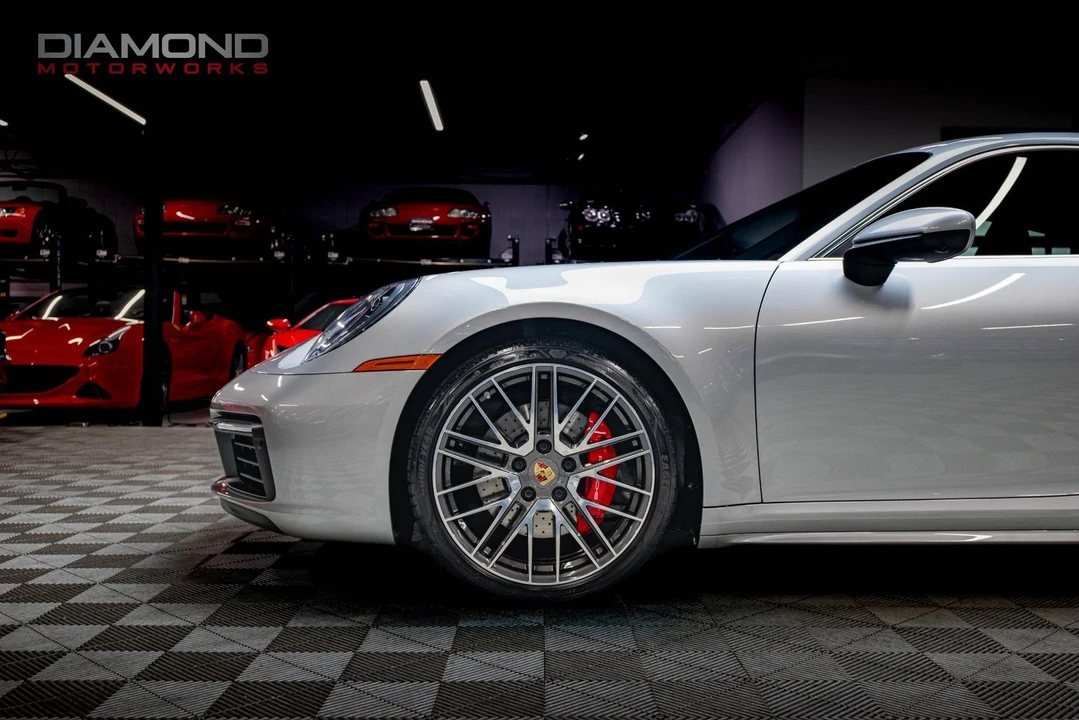 2023 Porsche 992 Carrera 4S - Image 8 of 12