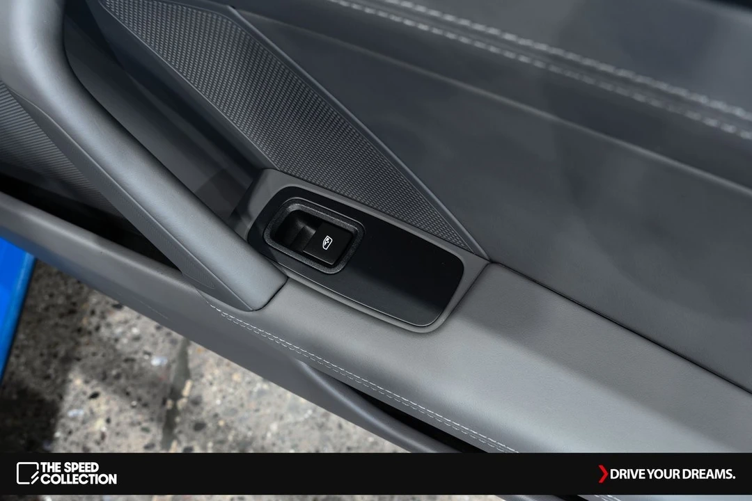 2023 Porsche 992 Carrera 4S - Image 19 of 21
