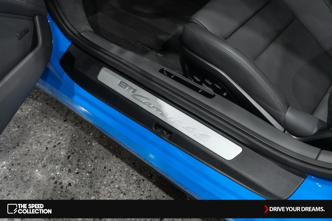 2023 Porsche 992 Carrera 4S - Image 15 of 21