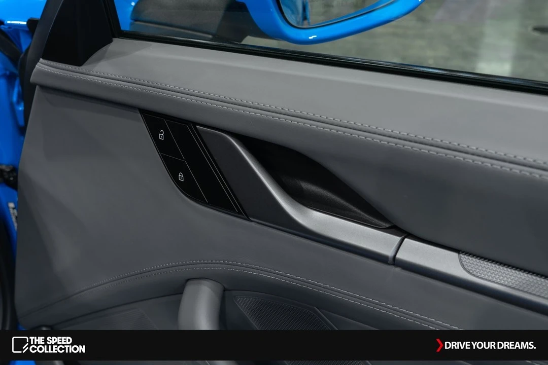 2023 Porsche 992 Carrera 4S - Image 18 of 21