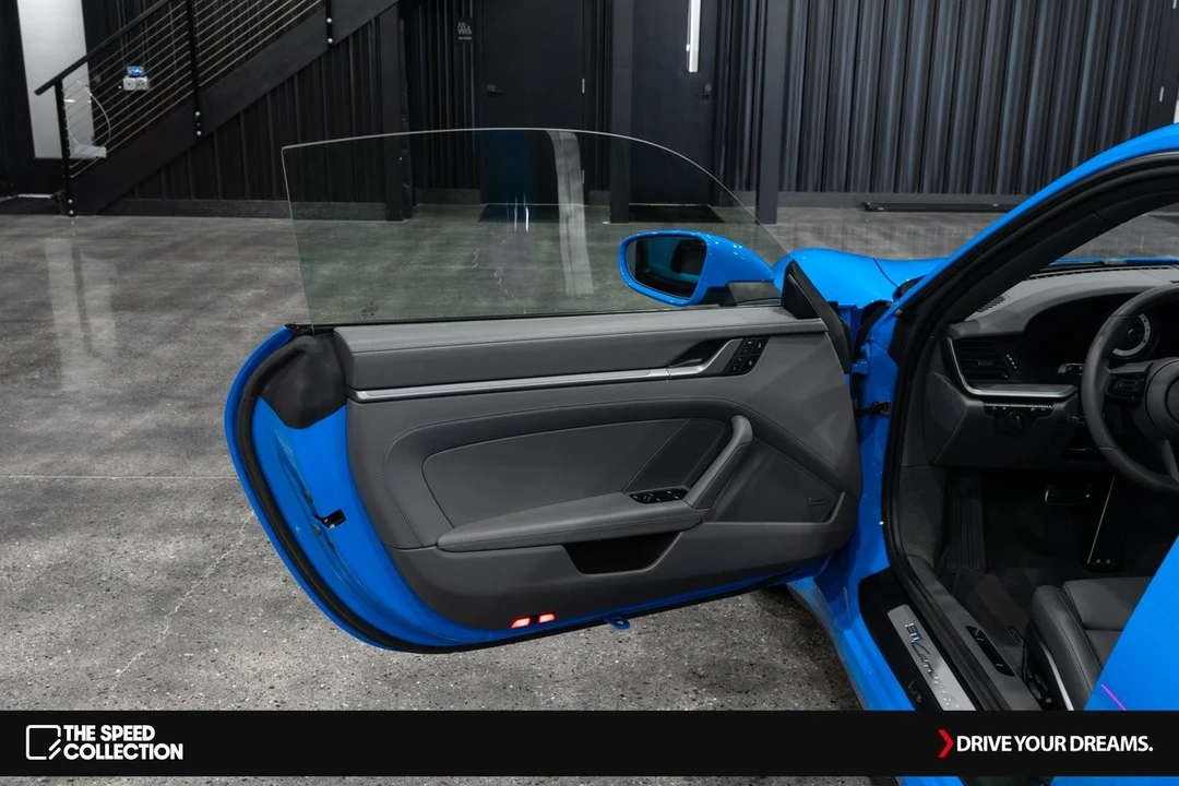 2023 Porsche 992 Carrera 4S - Image 9 of 21