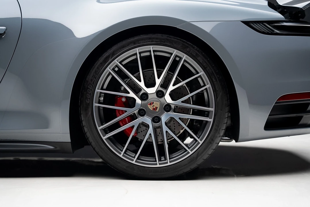 2023 Porsche 992 Carrera 4S - Image 20 of 21