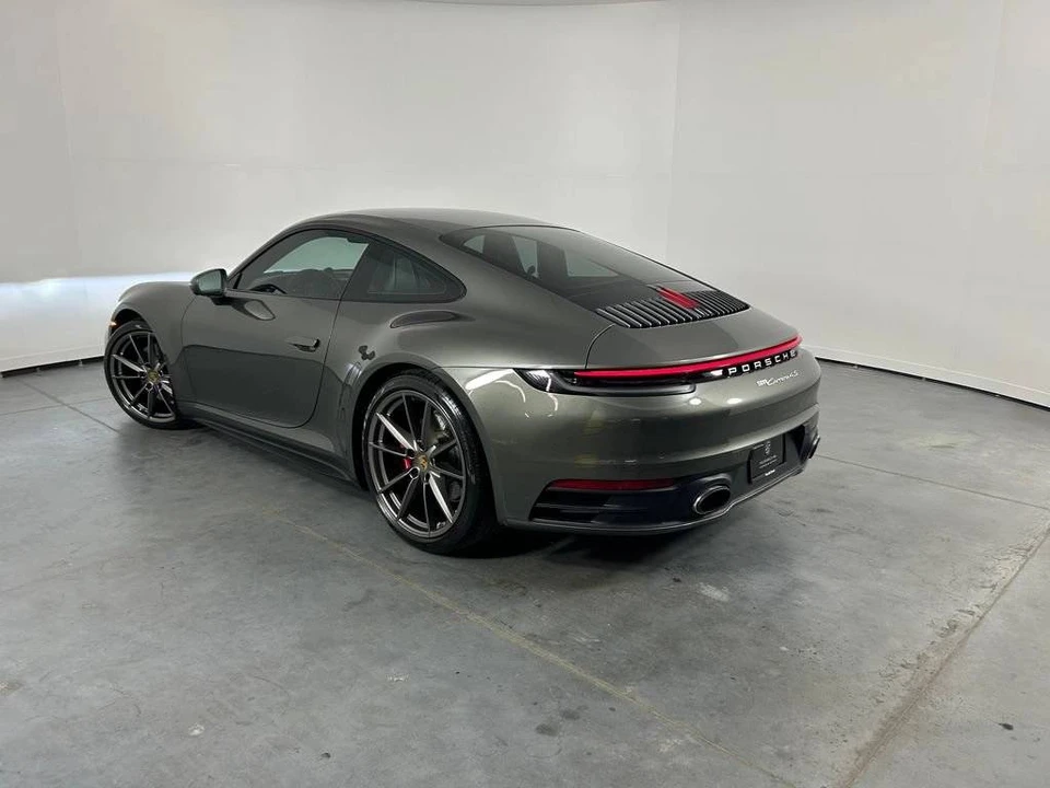 2023 Porsche 992 Carrera 4S - Image 3 of 5