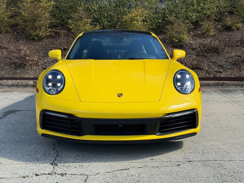 2023 Porsche 992 Carrera 4S - Image 10 of 21