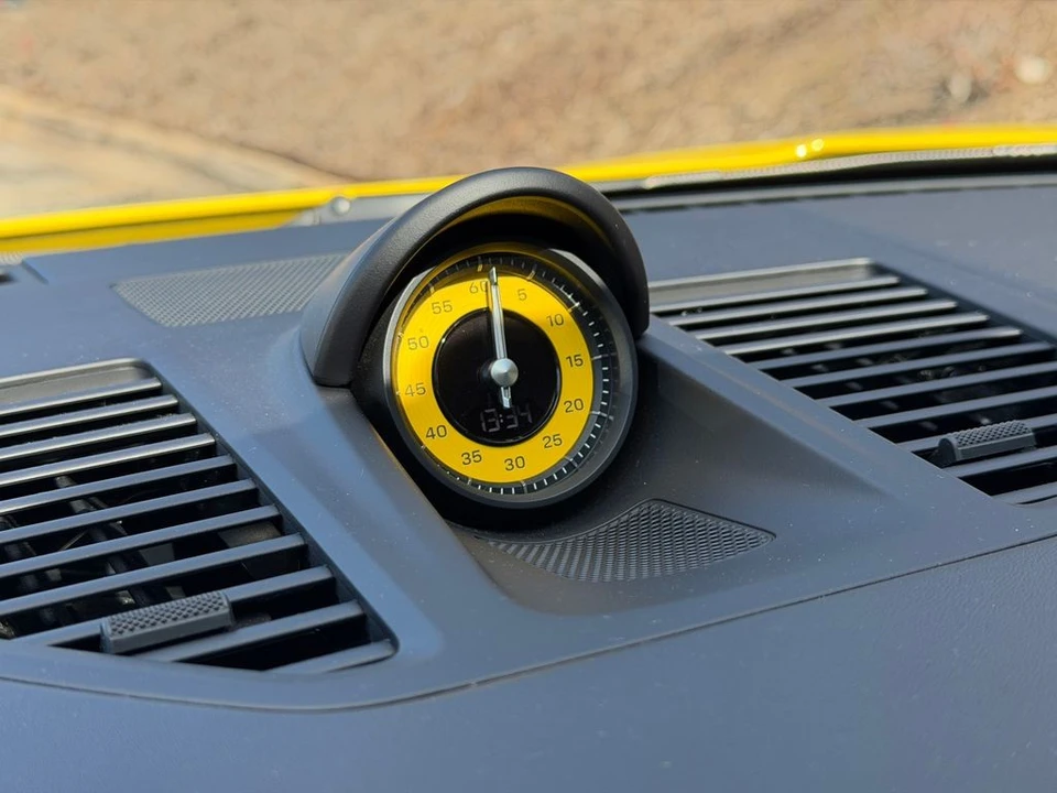 2023 Porsche 992 Carrera 4S - Image 23 of 31