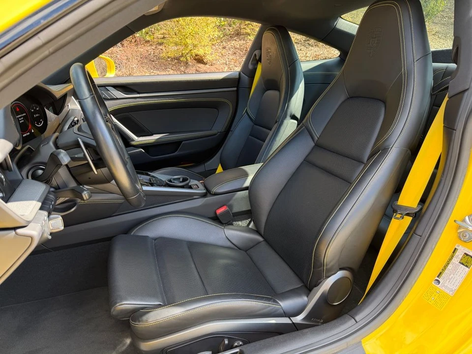 2023 Porsche 992 Carrera 4S - Image 18 of 31