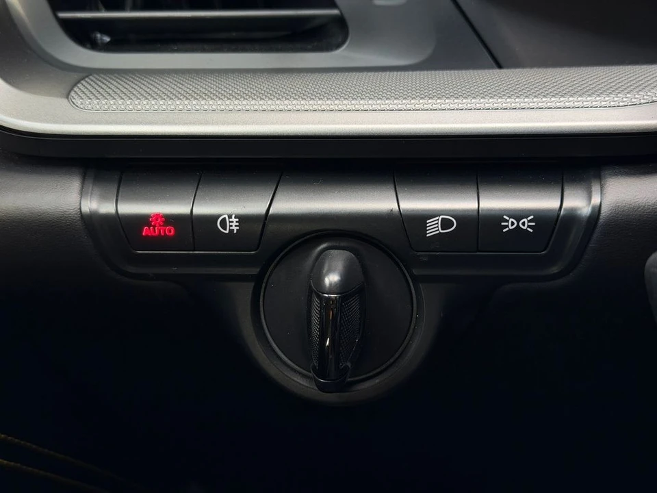 2023 Porsche 992 Carrera 4S - Image 20 of 31