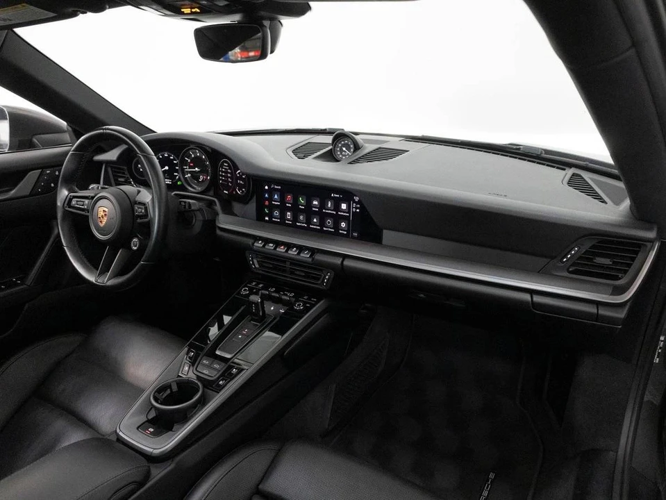 2023 Porsche 992 Carrera 4S - Image 5 of 5