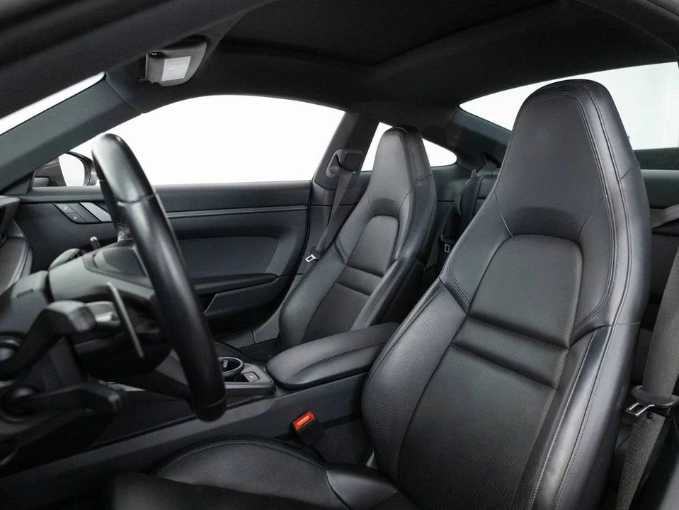 2023 Porsche 992 Carrera 4S - Image 4 of 5