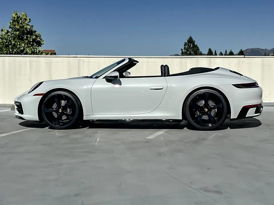 2023 Porsche 992 Carrera - Image 2 of 20