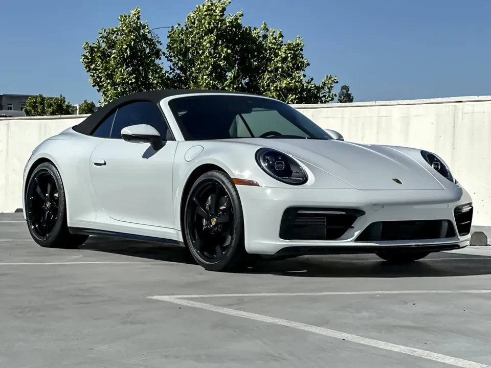 2023 Porsche 992 Carrera - Image 12 of 20