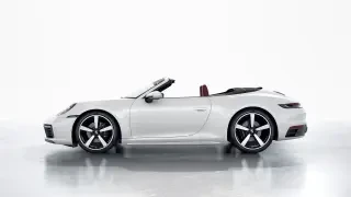 2023 Porsche 992 Carrera - Image 13 of 30