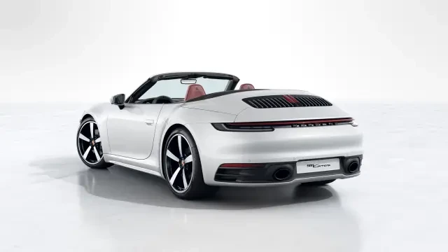 2023 Porsche 992 Carrera - Image 22 of 30