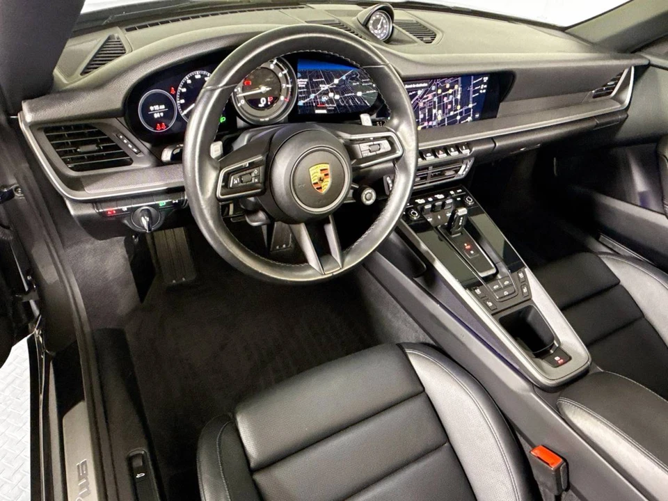 2023 Porsche 992 Carrera - Image 4 of 5