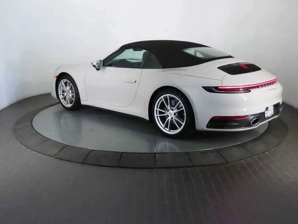 2023 Porsche 992 Carrera - Image 3 of 5