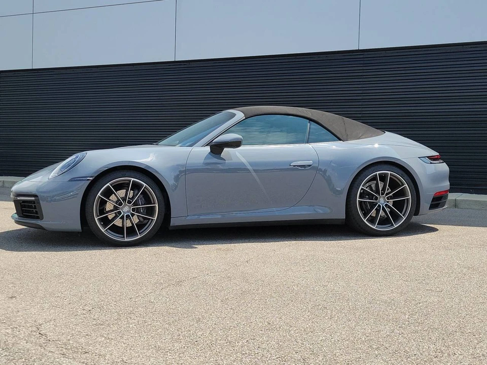 2023 Porsche 992 Carrera - Image 2 of 5