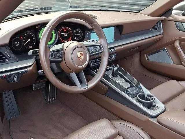 2023 Porsche 992 Carrera - Image 4 of 5