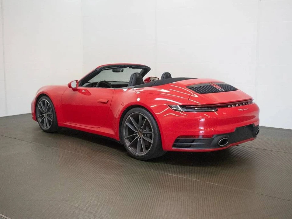 2023 Porsche 992 Carrera - Image 3 of 5