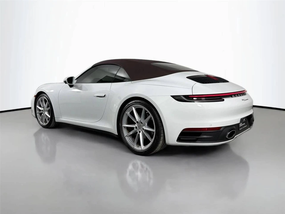 2023 Porsche 992 Carrera - Image 3 of 5