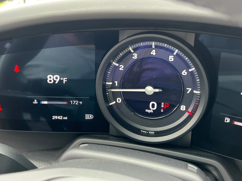 2023 Porsche 992 Carrera - Image 20 of 31